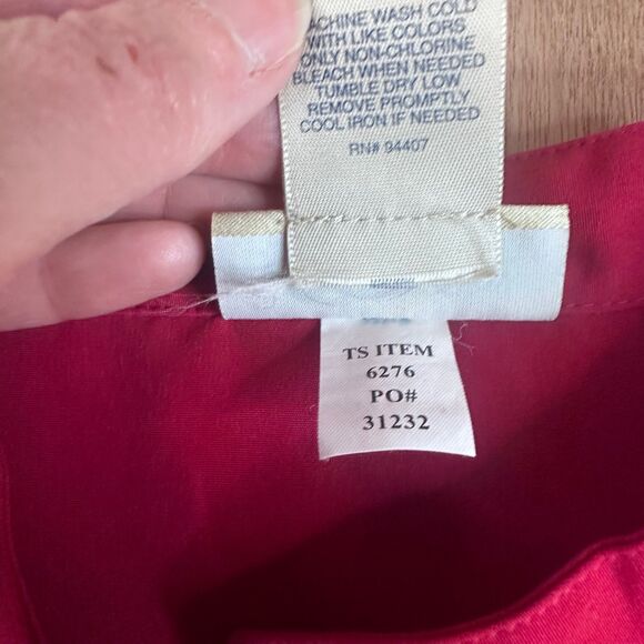 TravelSmith Women’s L Red Button Front Mandarin Collar Top Long Sleeve - Picture 4 of 4